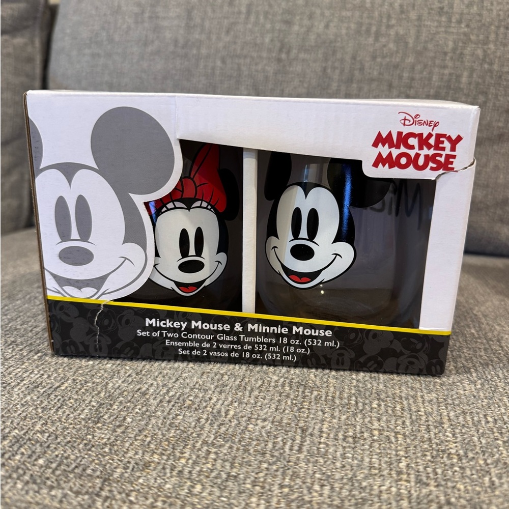 Disney Mickey & Minnie Black and White Tumblers